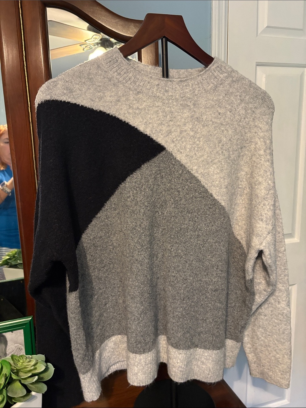 J. Crew Women’s Colorblock Crewneck Sweater - Gray/Black
